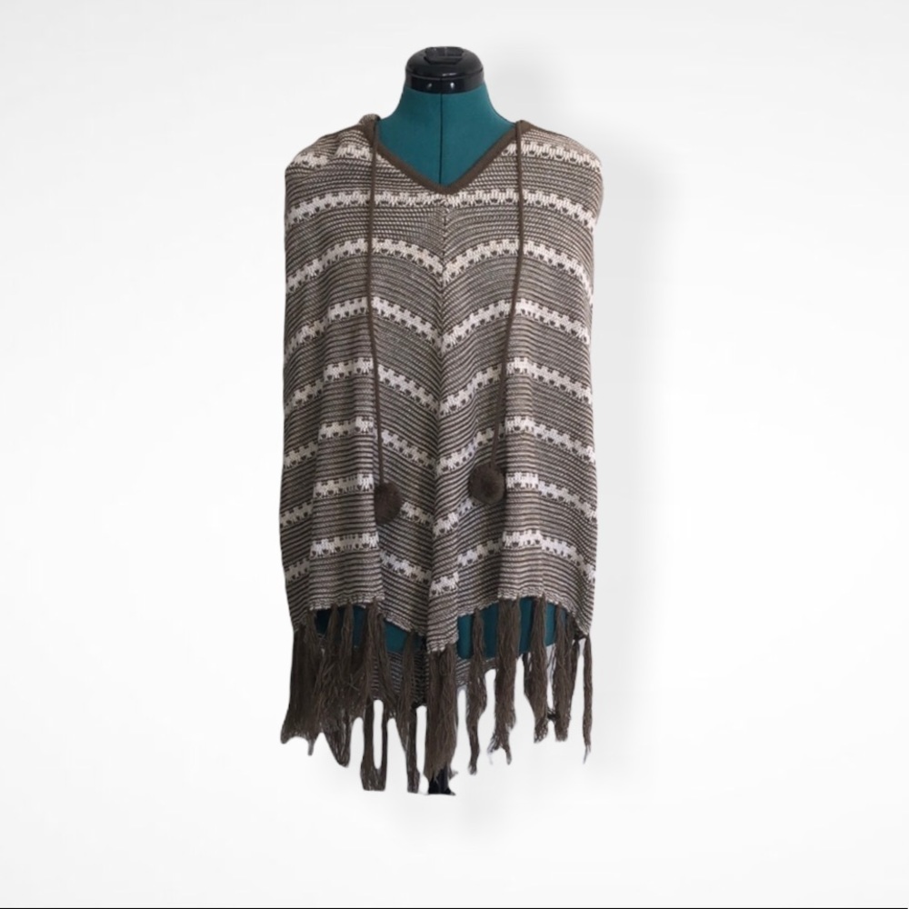 BCBG MAXAZRIA Poncho - Picture 2 of 6